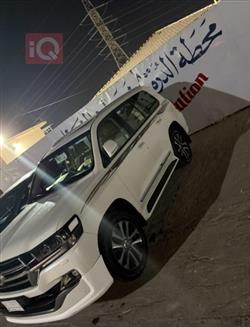 تويوتا لاندكروزر